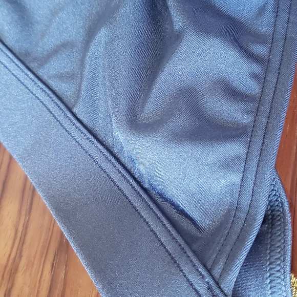 Victoria’s Secret Booster Gold Metal Ring Purple Bottom Bikini Size M - Picture 4 of 13